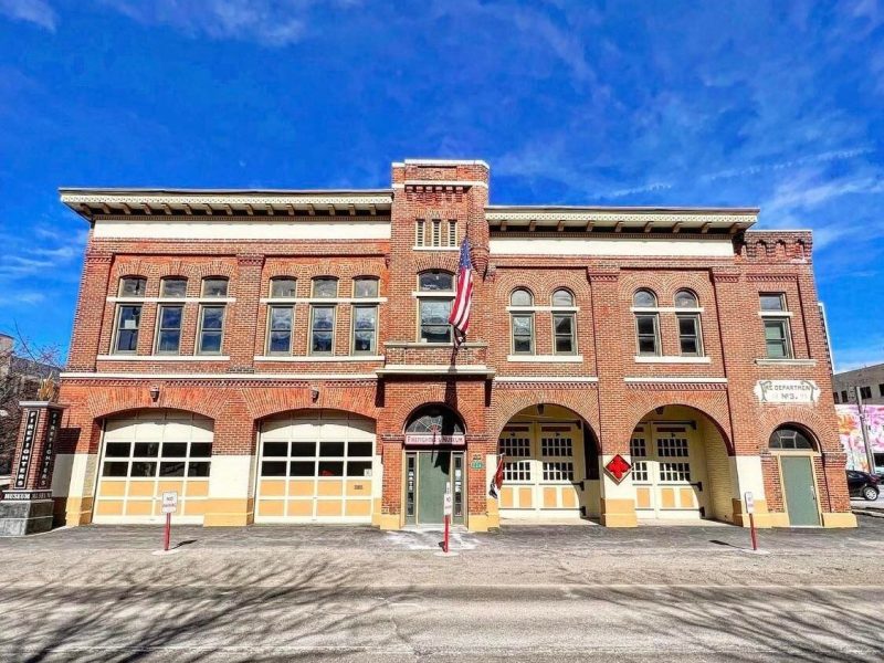 The exterior of the Fort Wayne Firefighters Museum.