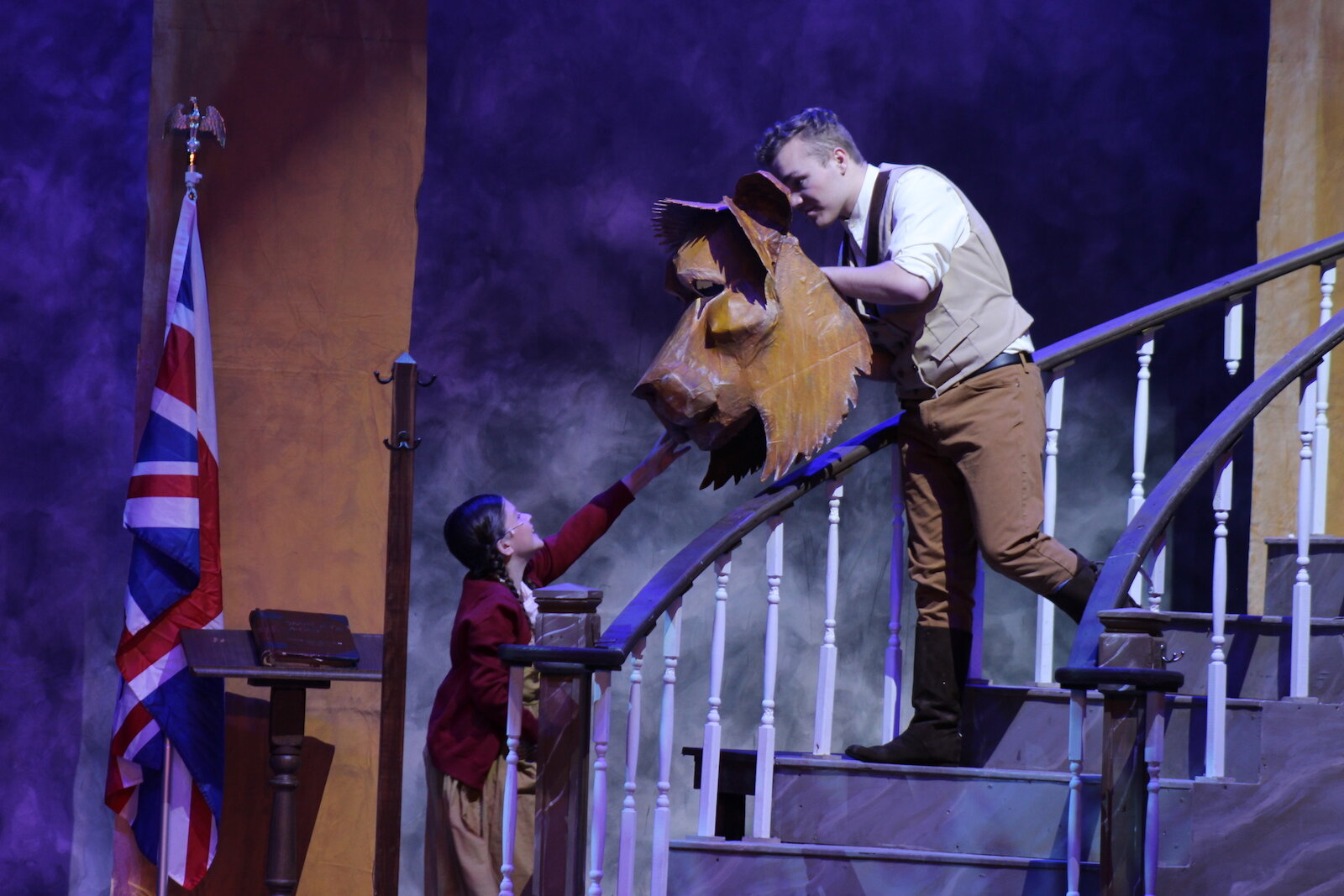 Fort Wayne Youtheatre educates, engages, and entertains students ages 4-18 through quality theatrical experiences.