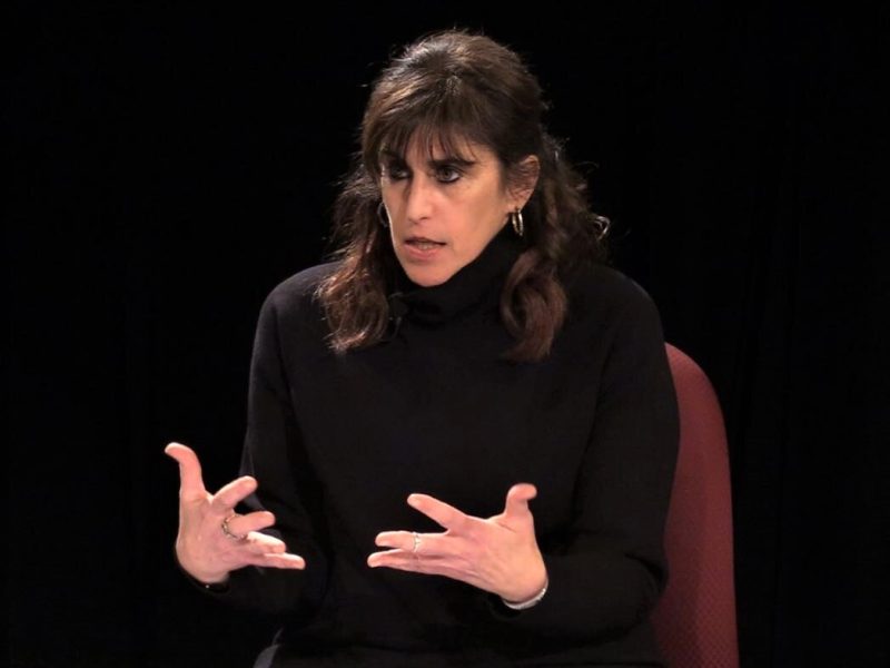 Sara Fiedelholtz is the journalist and conversationalist behind a new Fort Wayne TV show called & GOOD COMPANY.