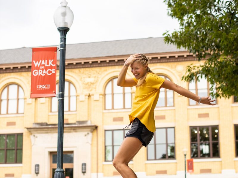 Grace College began marketing “Instagram-worthy photo shoots” to prospective students, as a new addition to its campus tours.