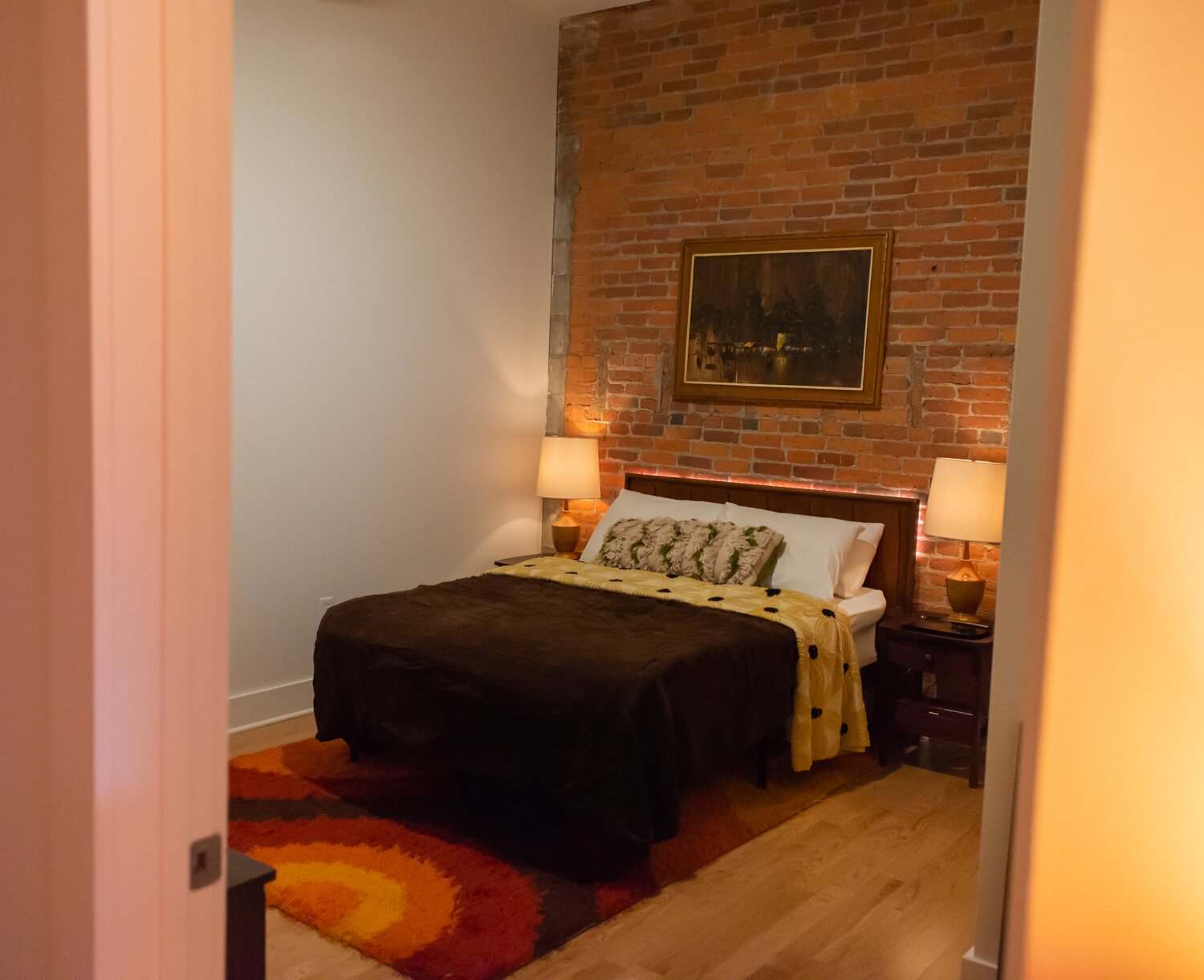 A bedroom without windows has been transformed into a beatnik’s hideaway.