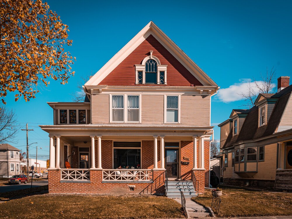 The Barnes House, 1900