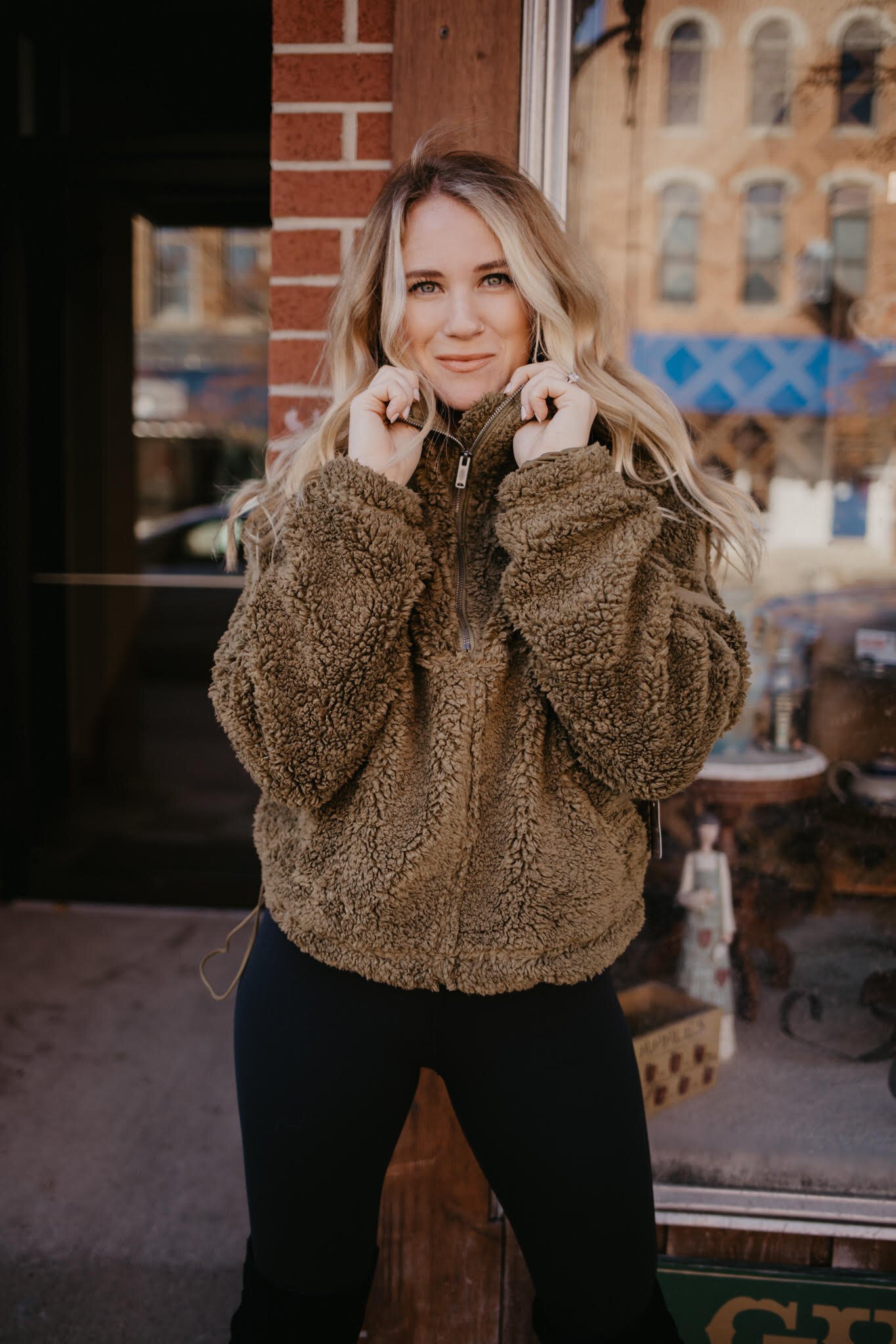 Elise Wright, styled by Elysian Co.