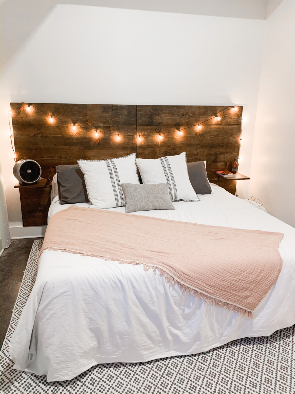 Callie and Dylan's bedroom on The Landing.