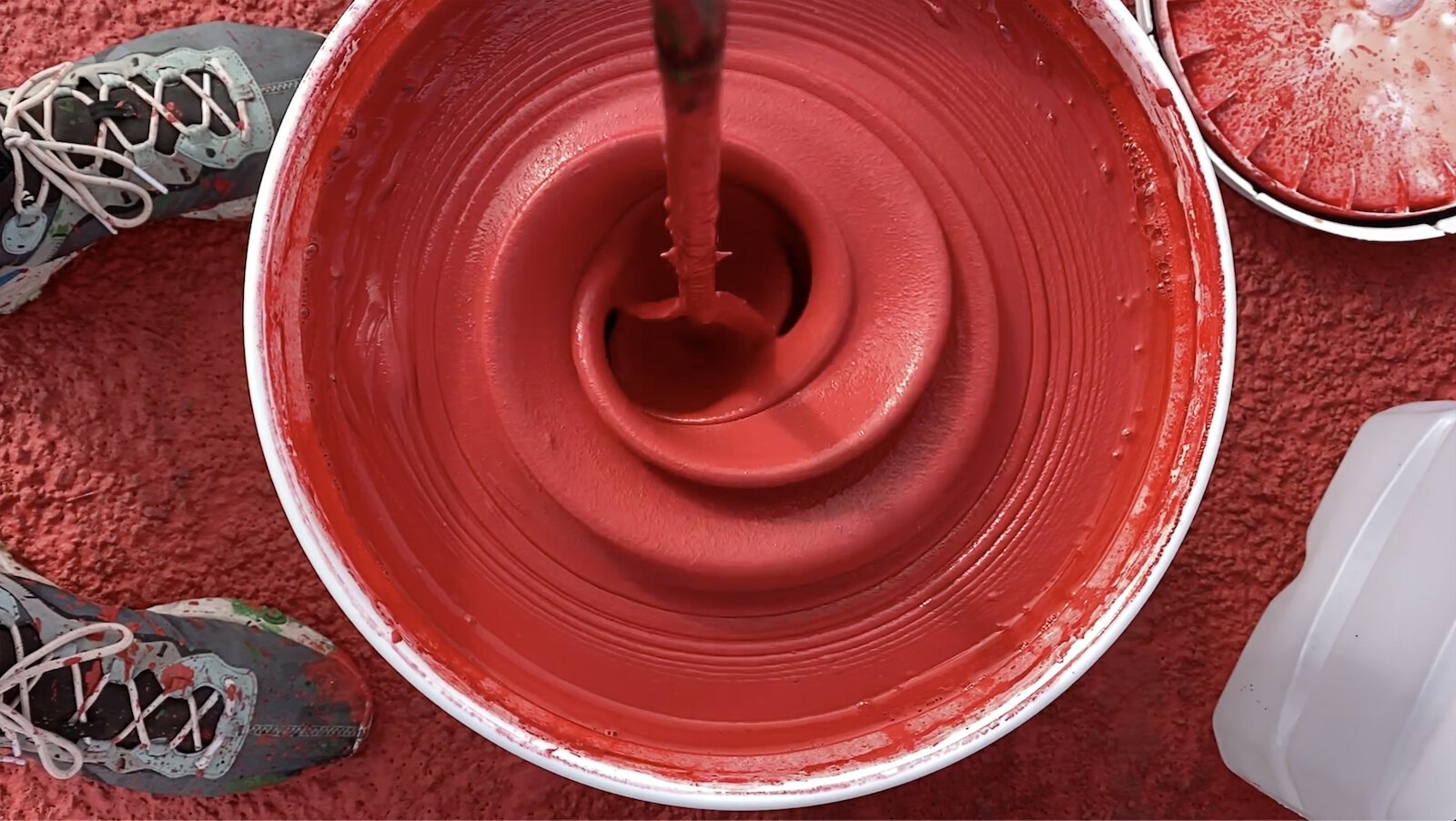 Before launching AbsorbALL, Portee had never painted a mural.