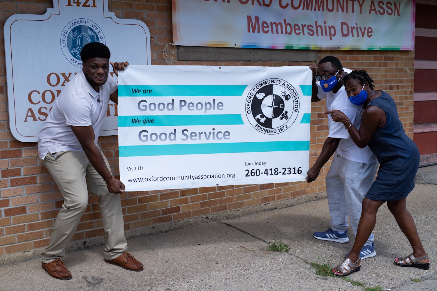 Diane Rogers, right, and members of the Oxford Community Association.