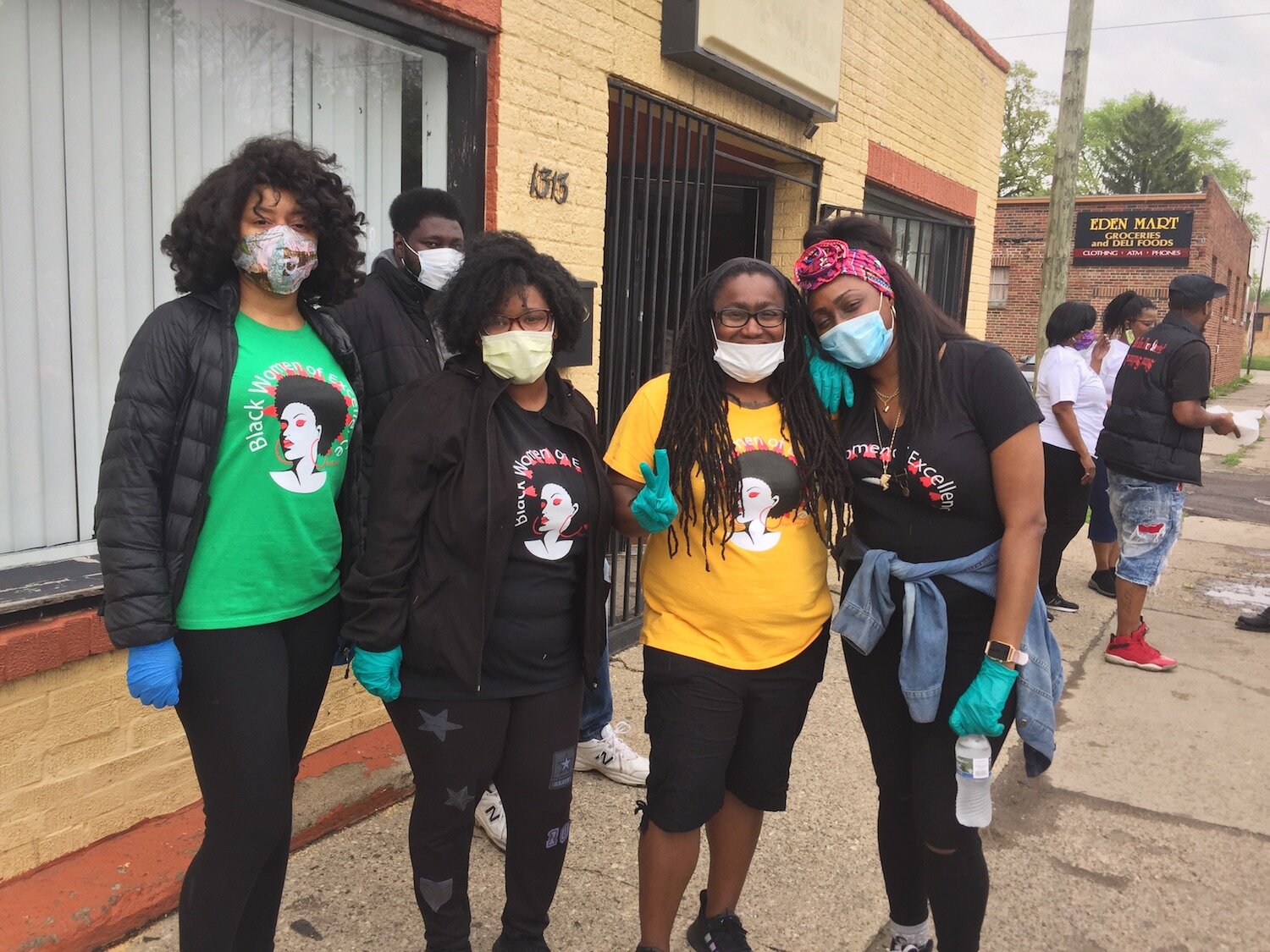 Black Women of Excellence volunteer at the third Curbside BBQ.