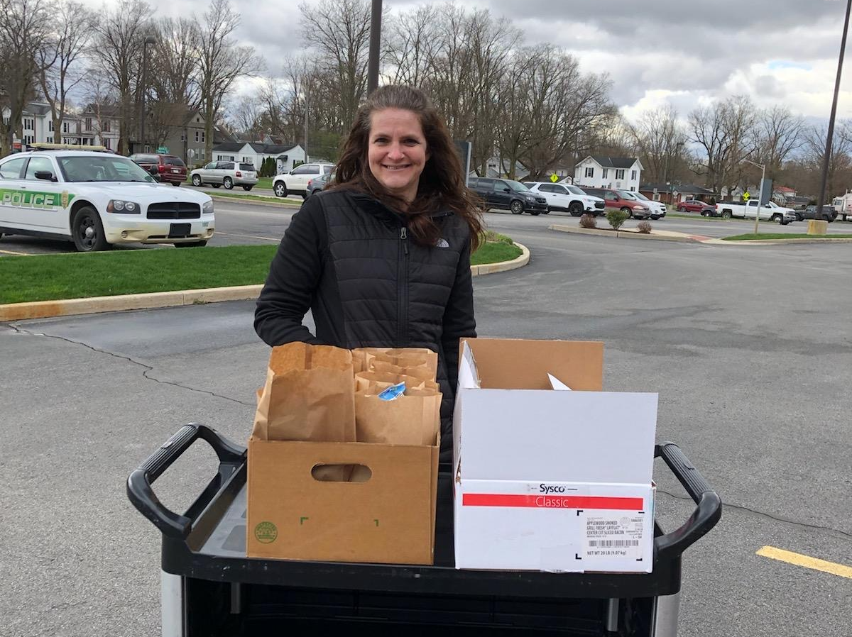 Eel River Elementary School in Fort Wayne donated meals to Parkview LaGrange staff.
