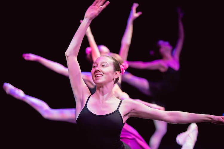 Members of the Fort Wayne Ballet perform a show.