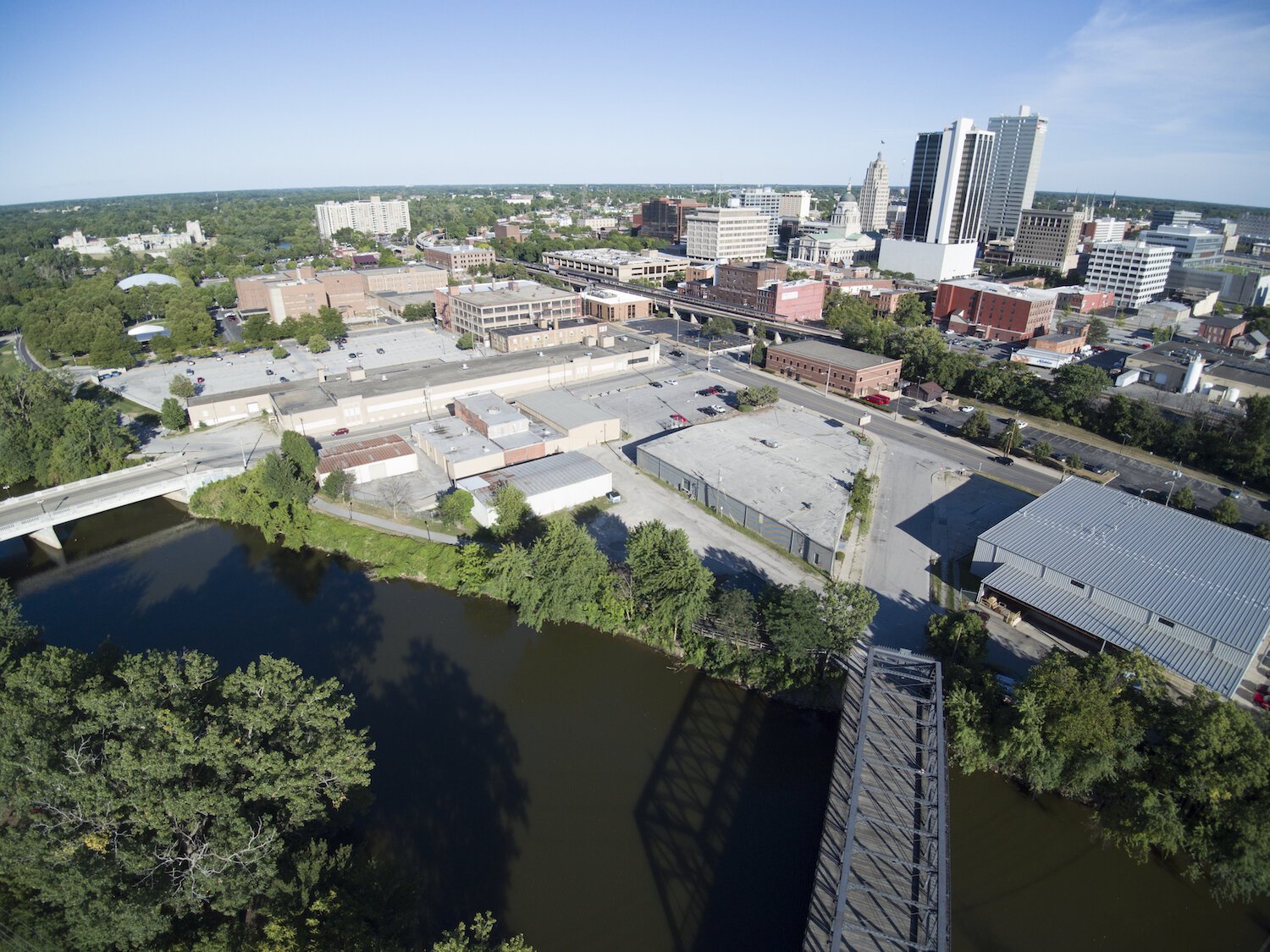 Before Promenade Park, Fort Wayne's downtown riverfront was largely inaccessible to the public. 
