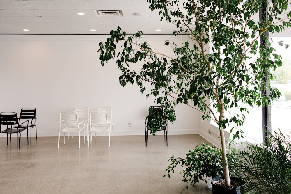 Juice Jar is giving the former Mocha Lounge space a bright, summery makeover.