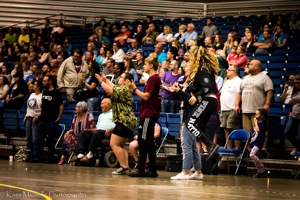 Fans crowd the Allen County War Memorial Coliseum for roller derby.