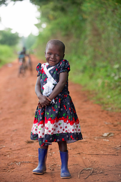 Aggie wears a Matilda Jane dress in Kenya.
