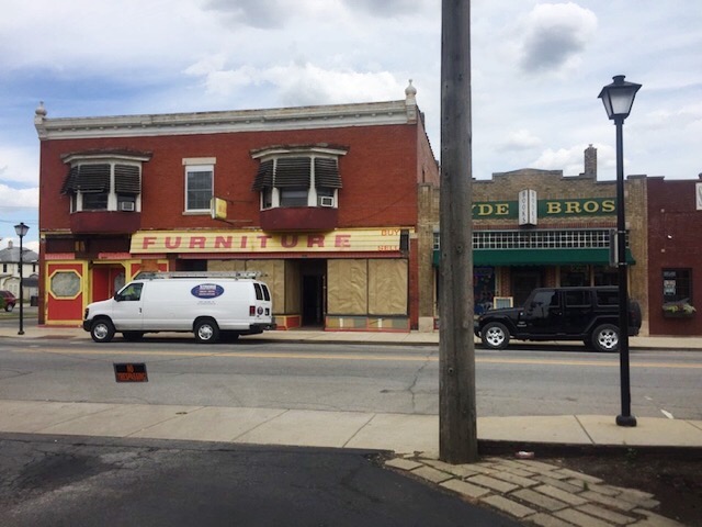 Nicelley is renovating the large red and yellow building at 1434 and 1436 Wells St.