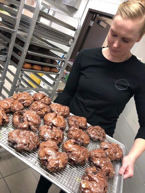 Hetty Arts is passionate about baking finely crafted pastries, like her delightful apple fritters.