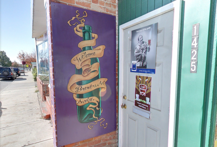 A mural outside Brewers Art Supply.