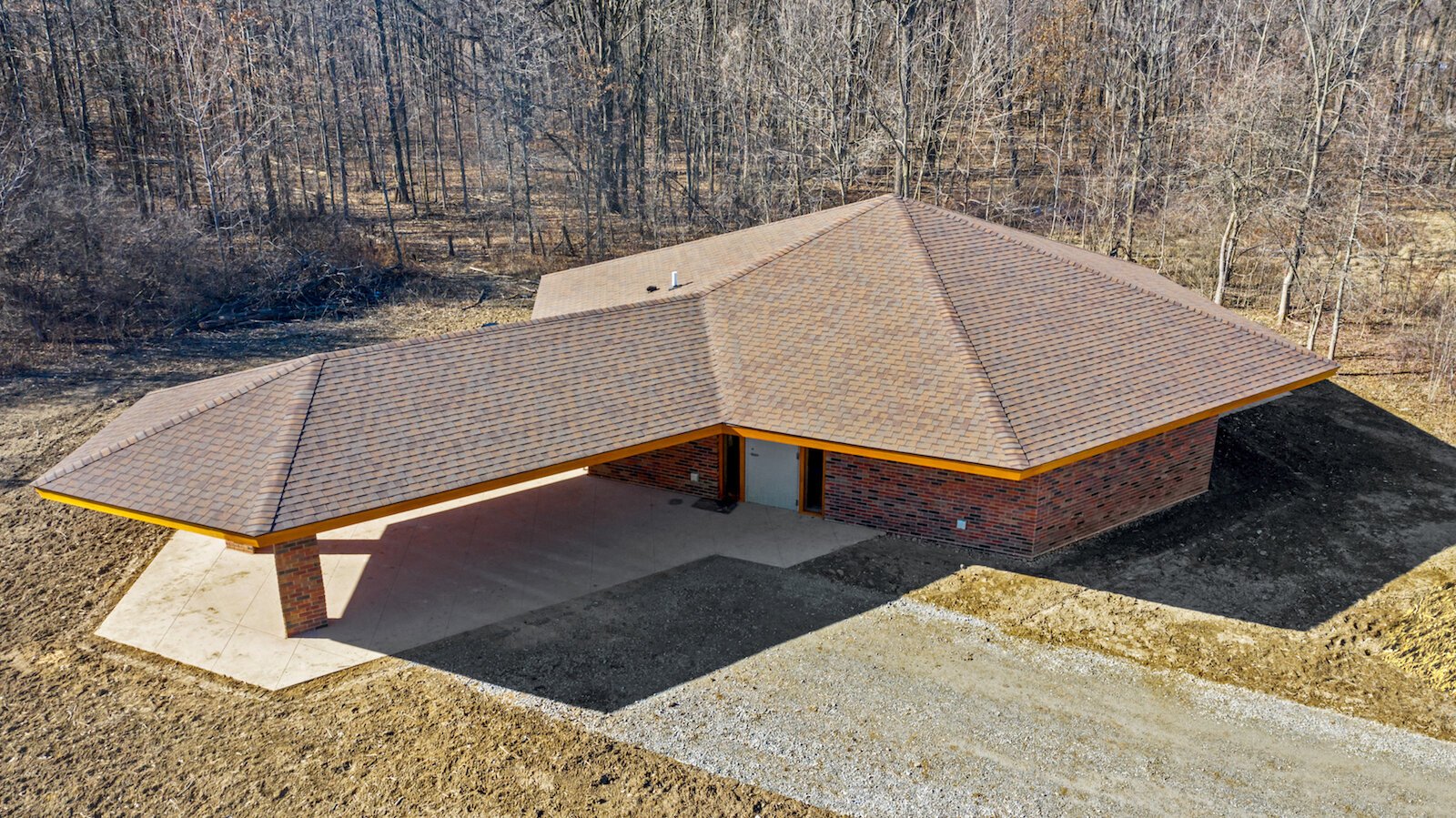 Silverbirch Studios was designed in collaboration with Wes Lachot. 