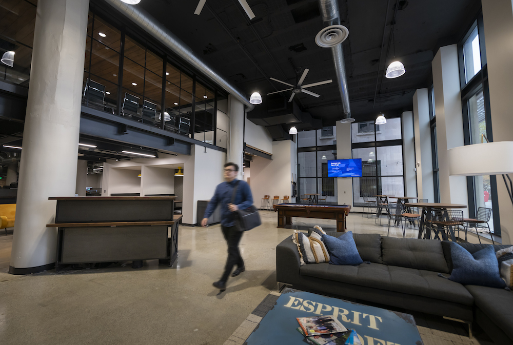 The ground-level lobby of Aptera's office at 113 W Berry St.