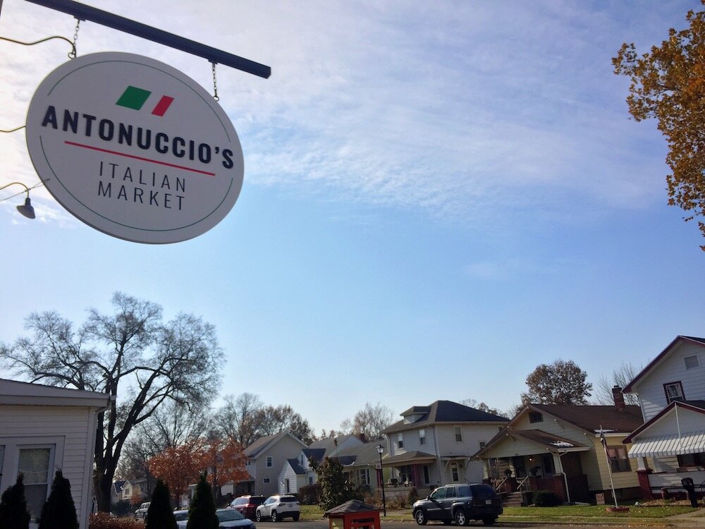 Antonuccio’s aspires to be a neighborhood meeting place.