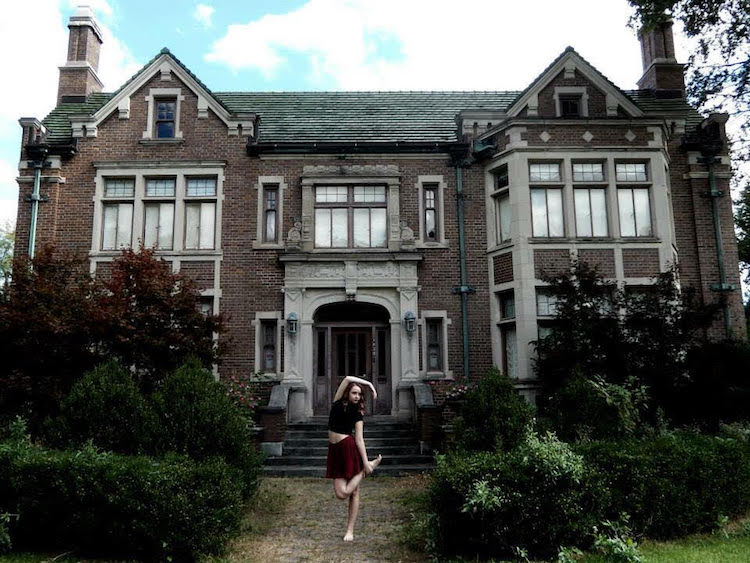 Fort Wayne's dAnce.Kontemporary is a professional dance company that pushes boundaries of what dance means.