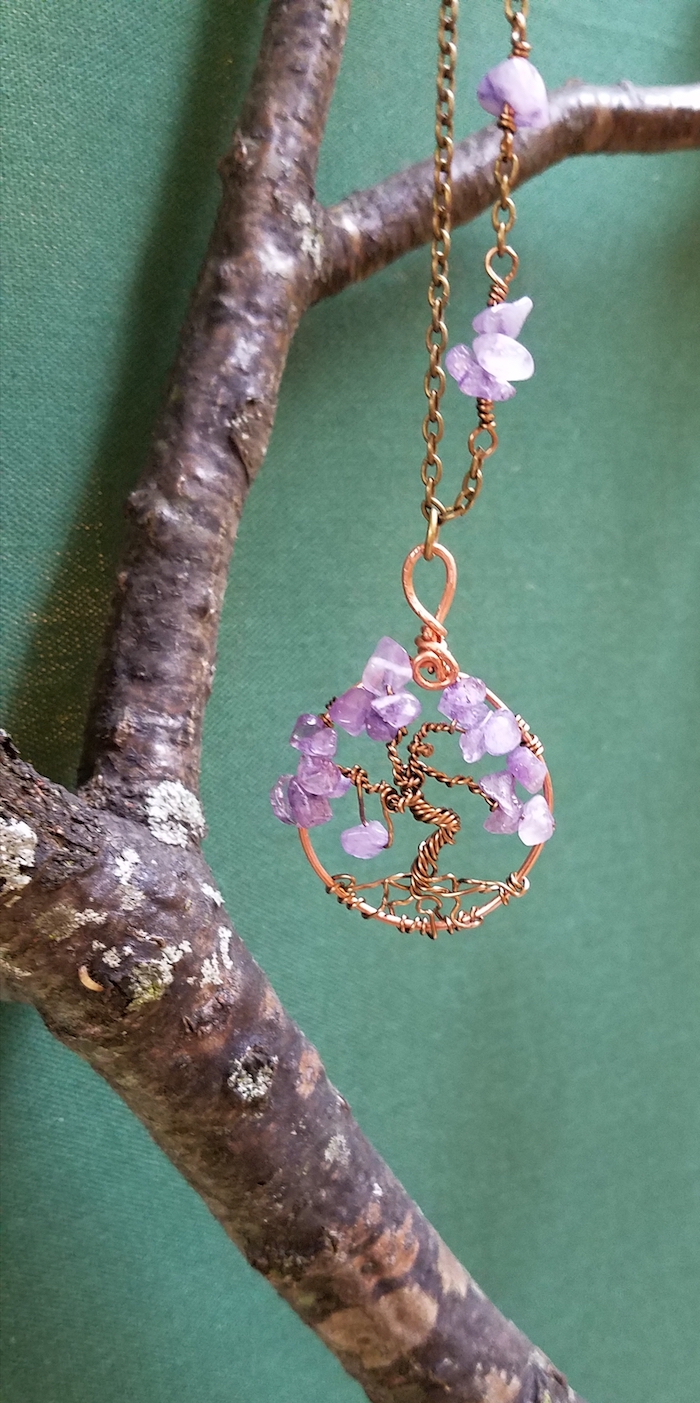 Vanessa Sheckler donates her artwork to fund her travel on behalf of CWoW.