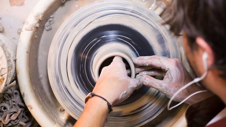 MudLOVE hires ceramic artists in northeast Indiana.