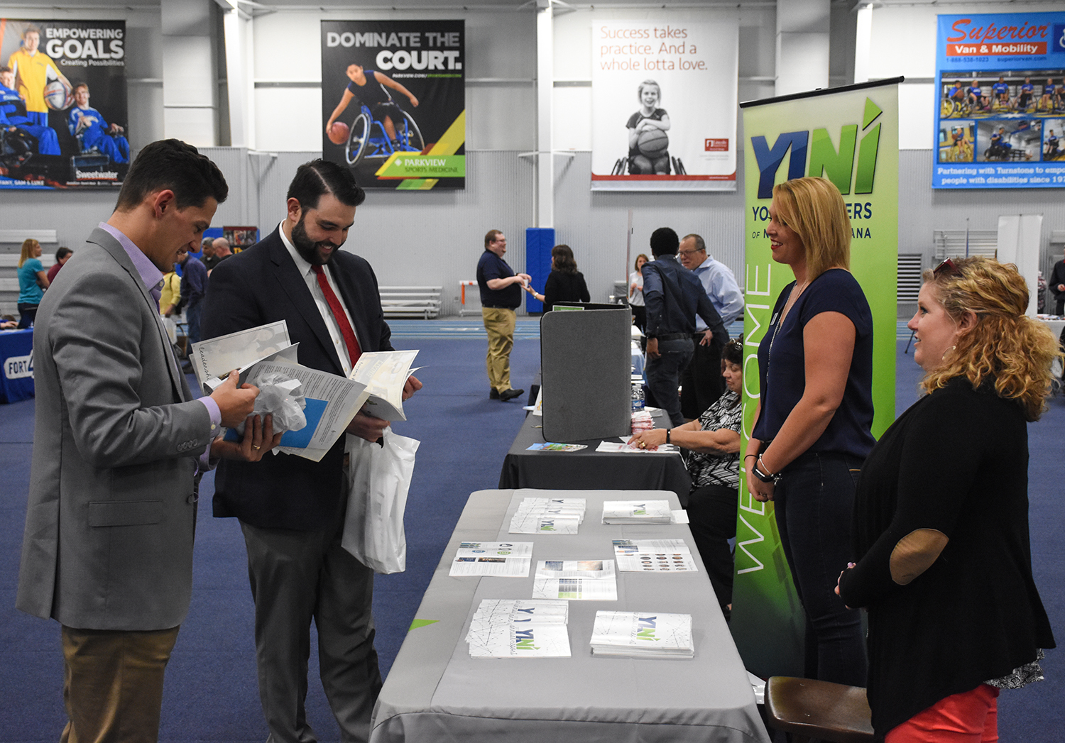 YLNI’s membership committee participated in the 2018 Volunteer Fair at Turnstone.