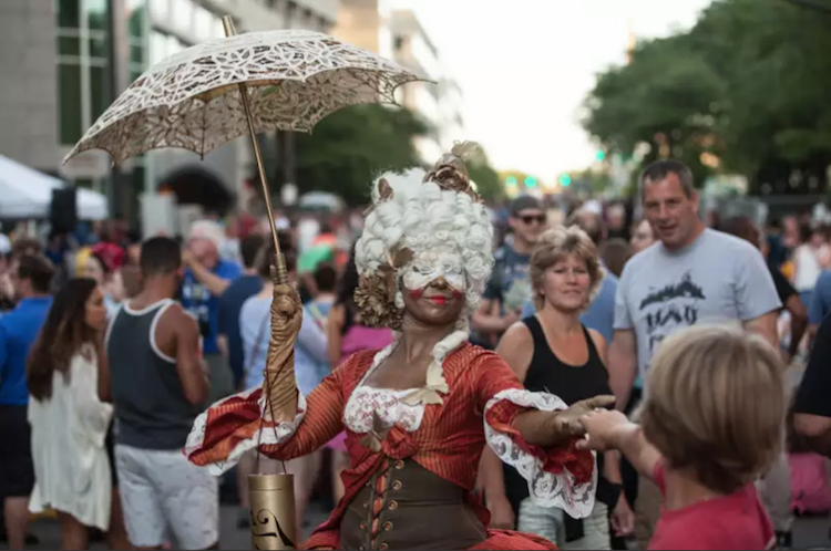Street performers entertain at Buskerfest.