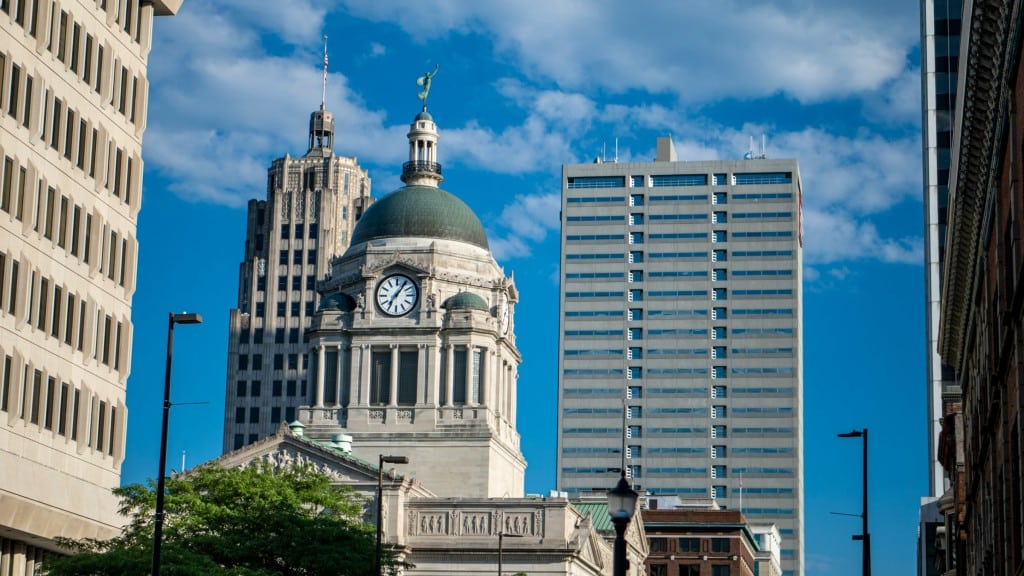 Photograph of the Allen County Courthouse in Fort Wayne, Indiana.